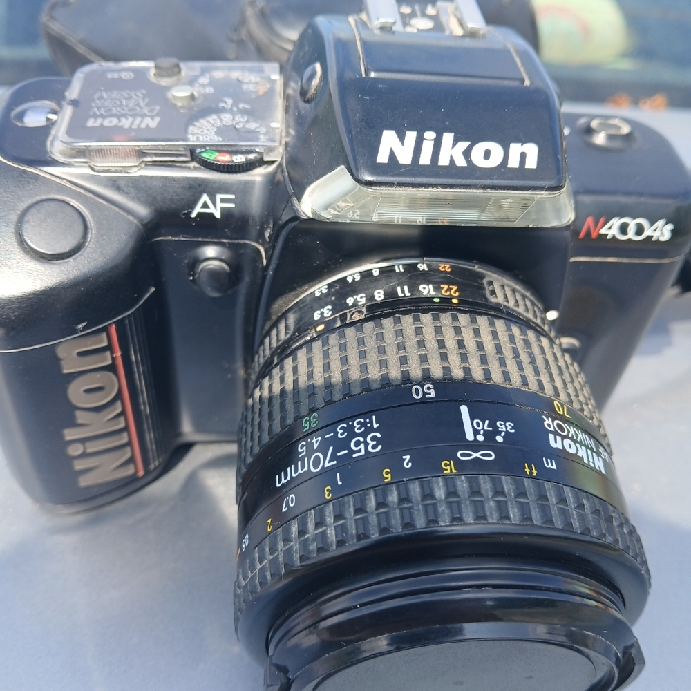 Nikon Black 4004s Camera for Classic Photography